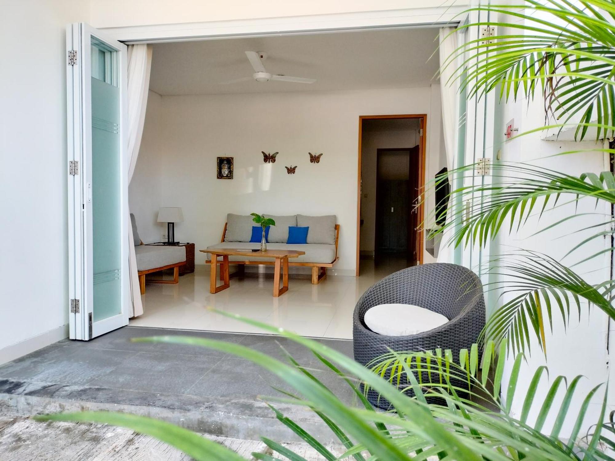 Harmony Beach Suite Seminyak  Exterior photo