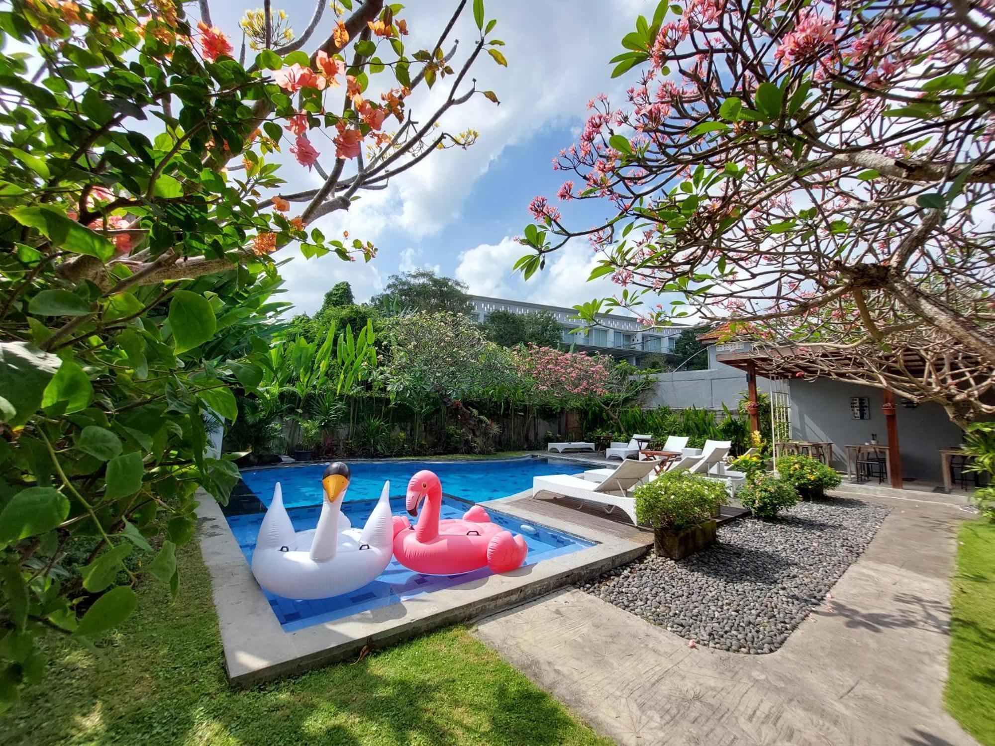 Harmony Beach Suite Seminyak  Exterior photo