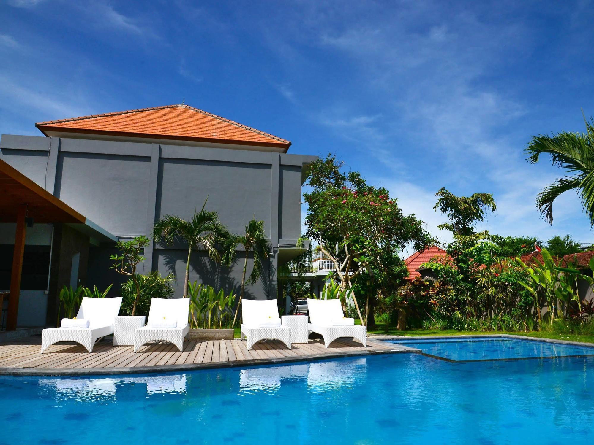 Harmony Beach Suite Seminyak  Exterior photo